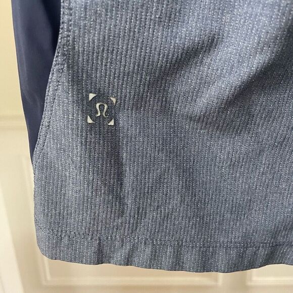 Lululemon Namaste At The Beach Short Heathered Deep Navy 9” Inseam $78 M - Picture 3 of 7